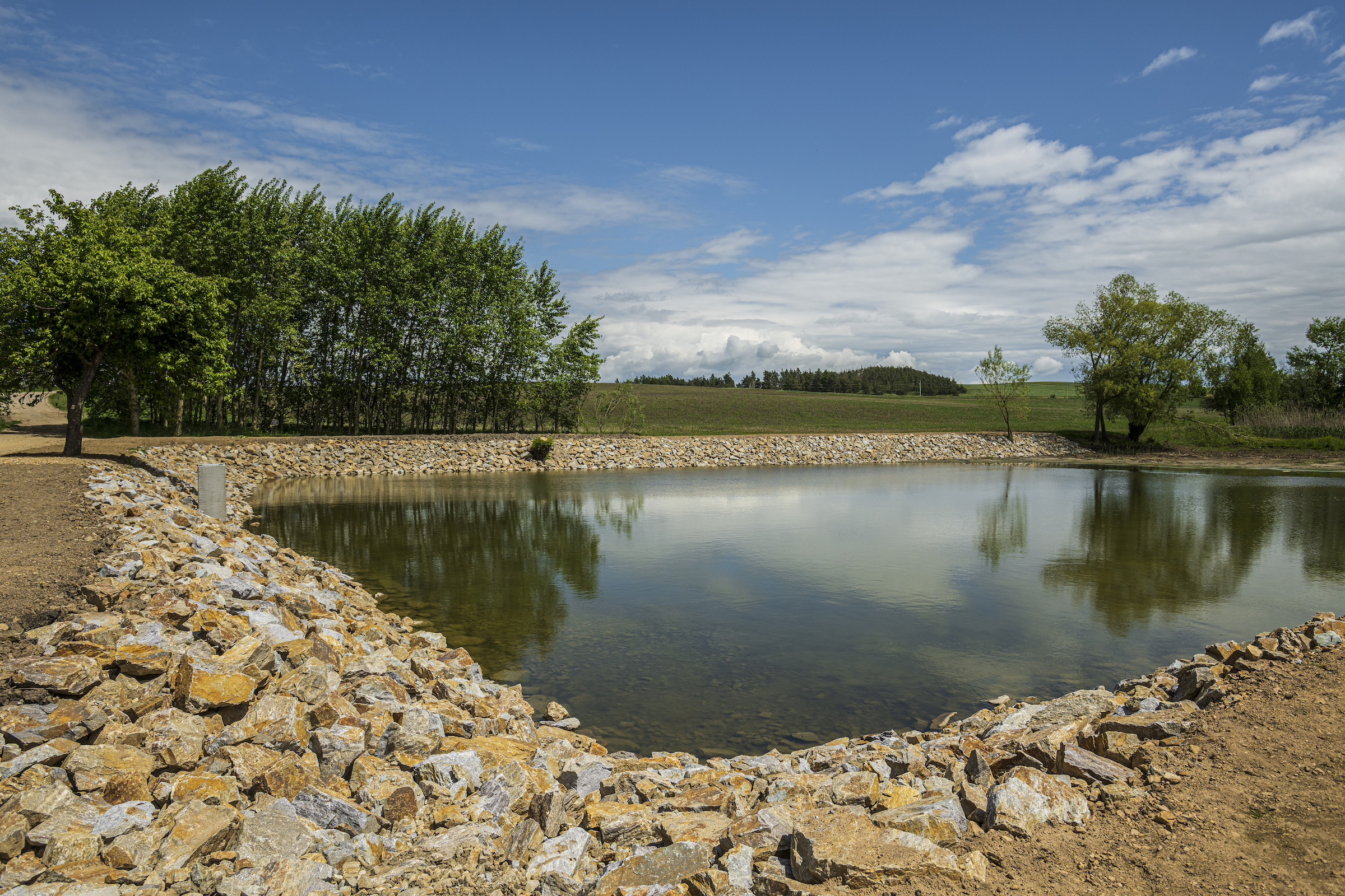 Rekonstrukce rybníka Bahňák, k.ú. Grešlové Mýto